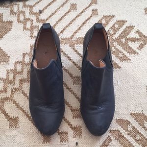 Naya Felix Hidden Wedge Bootie